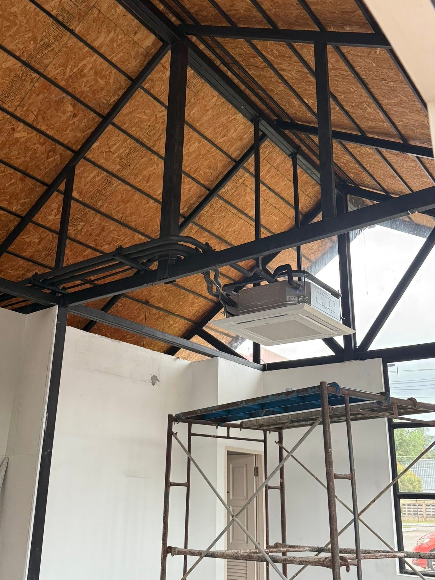 Cassette air conditioner installation