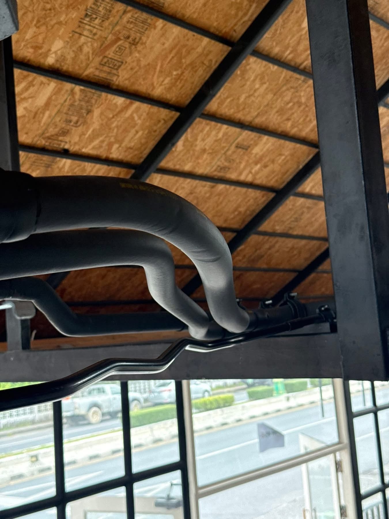 Cassette air conditioner installation