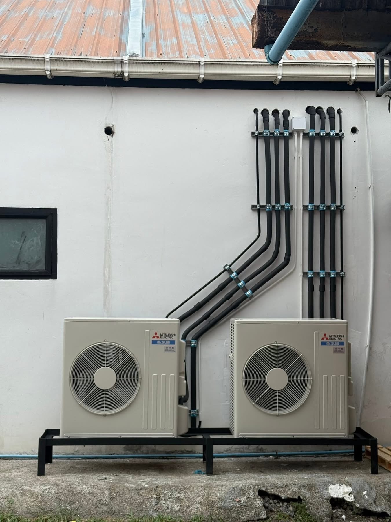 Cassette air conditioner installation